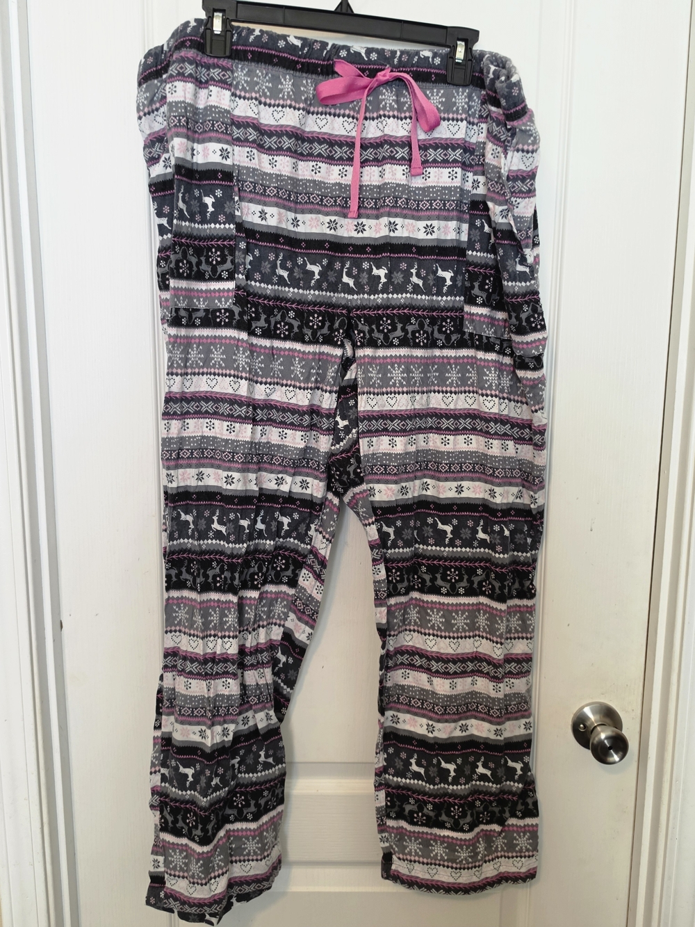 Women's Pink & Gray Fair Isle Lounge Pajama Pants